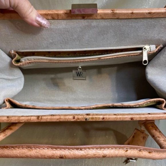 💖Host Pick💖 ONE OF A KIND! Ostrich leather Handbag With a Secret Depart. /H38 - Picture 10 of 12